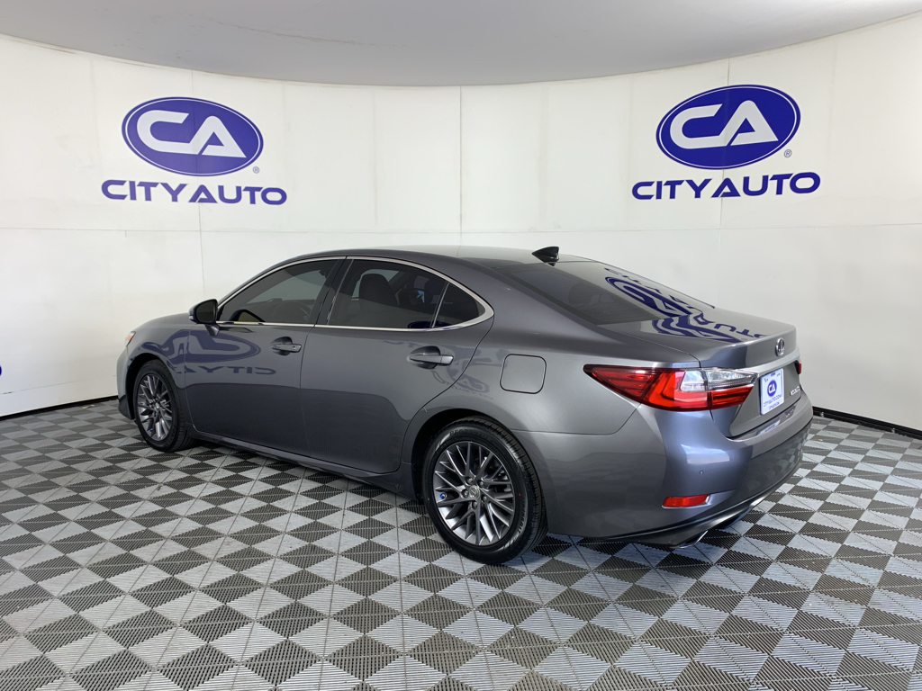 Used 2018 Lexus ES 350 Sedan