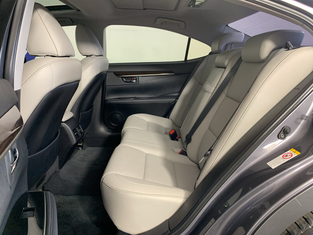 Used 2018 Lexus ES 350 Sedan