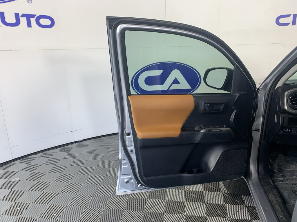 Used 2019 Toyota Tacoma Truck