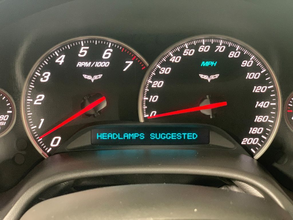 Vehicle photo 22
