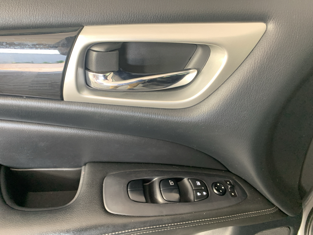 Used 2020 Nissan Pathfinder SUV