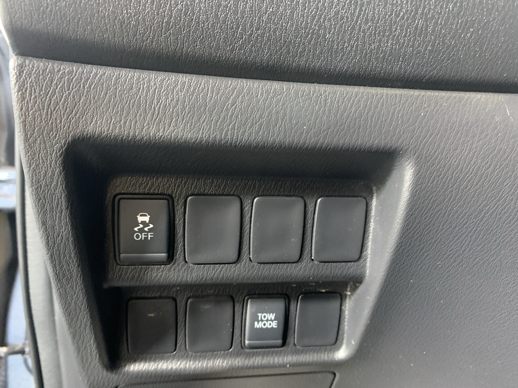 Used 2020 Nissan Pathfinder SUV