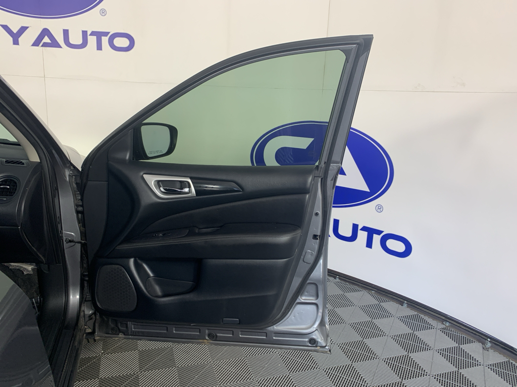 Used 2020 Nissan Pathfinder SUV