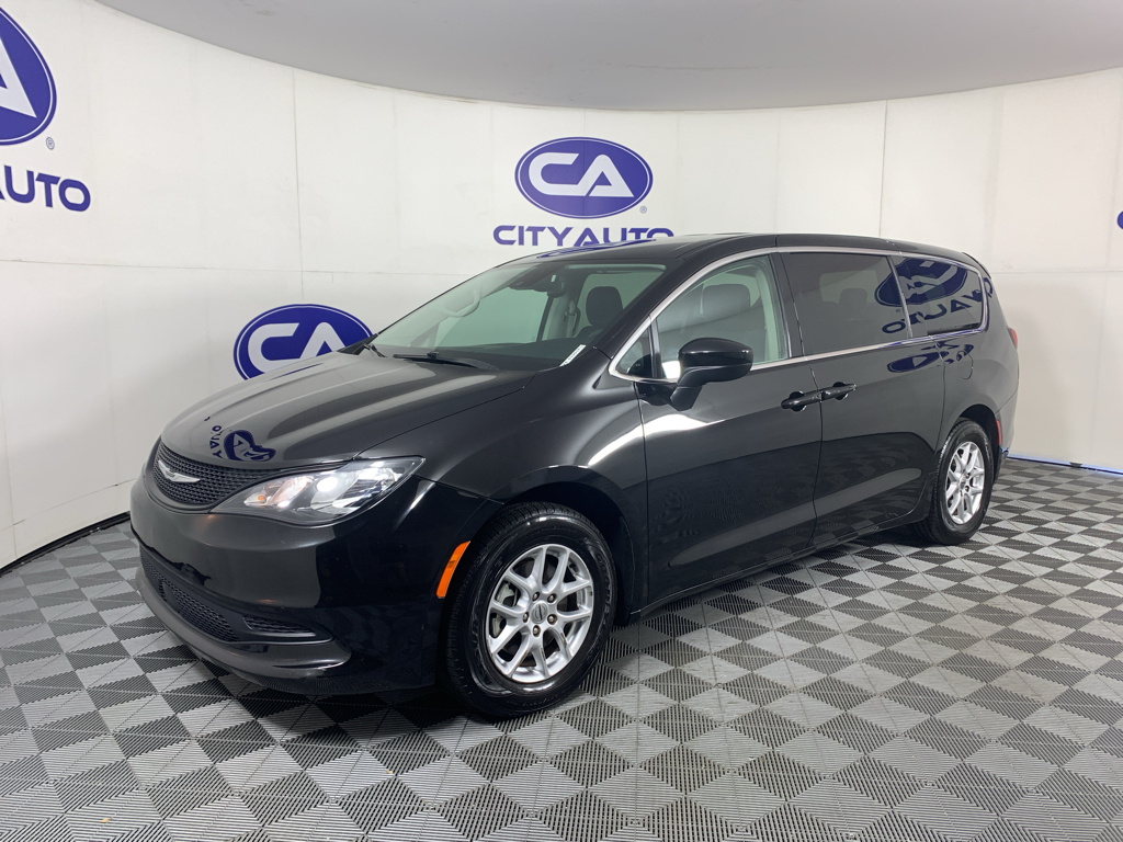 Used 2024 Chrysler Voyager Van