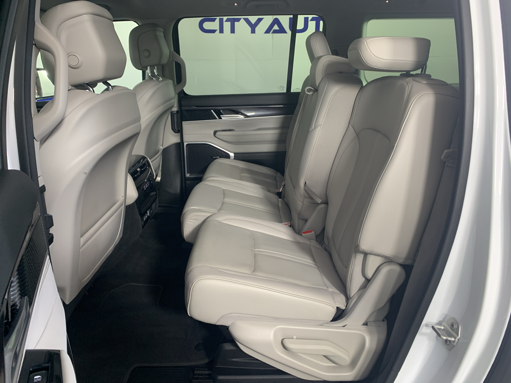Used 2024 Jeep Wagoneer L SUV
