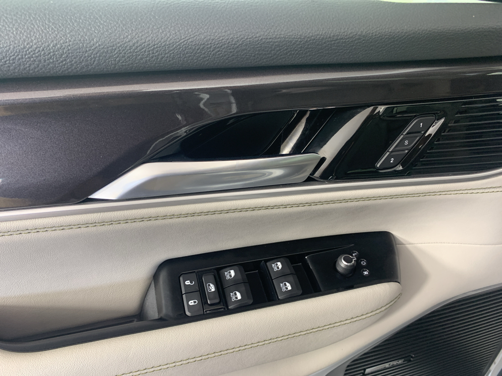 Used 2024 Jeep Wagoneer L SUV