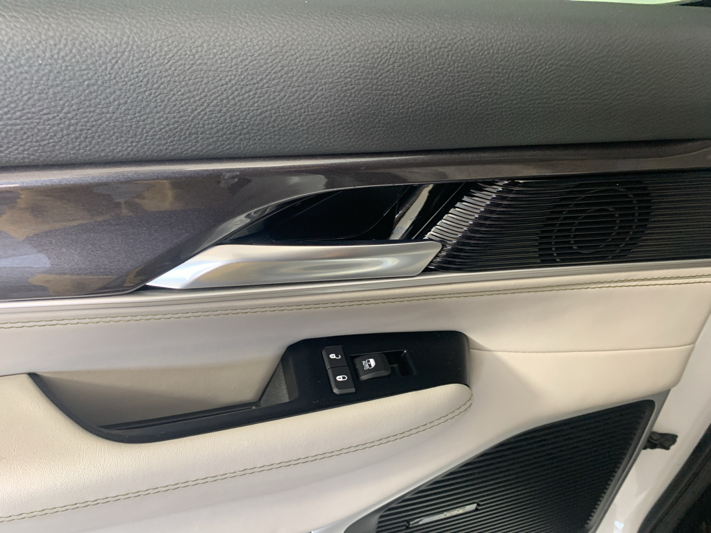 Used 2024 Jeep Wagoneer L SUV