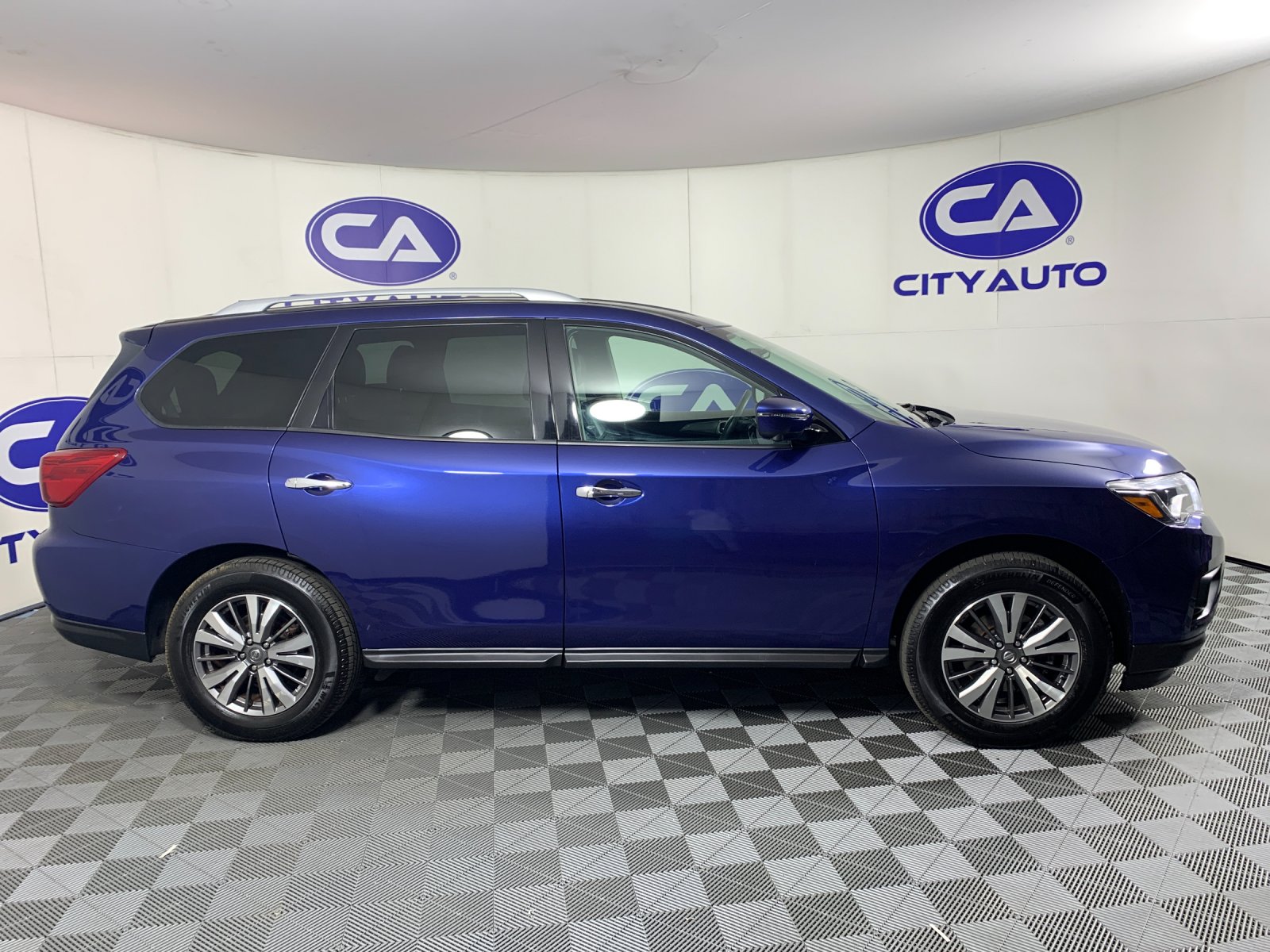 Used 2020 Nissan Pathfinder SUV