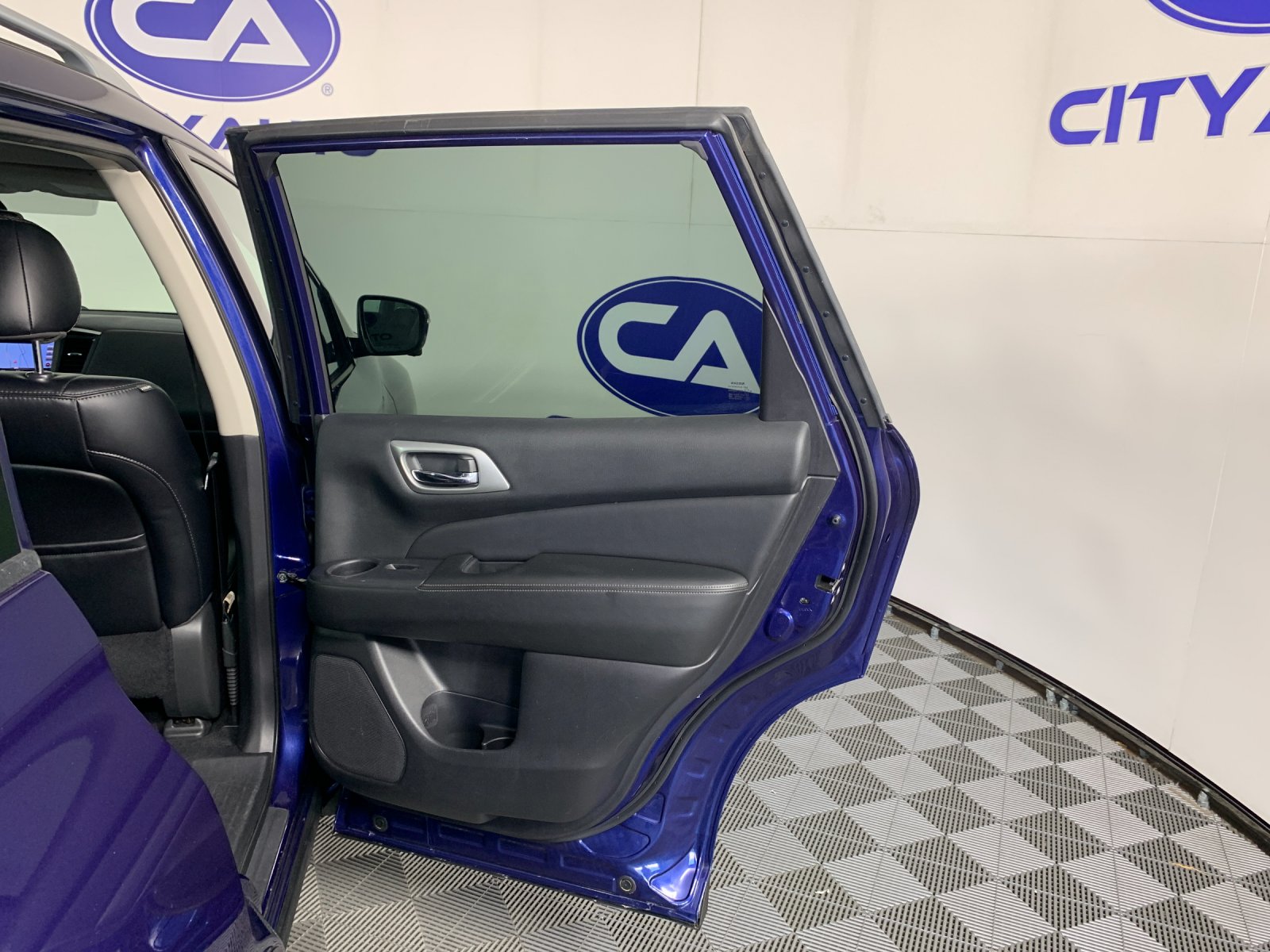 Used 2020 Nissan Pathfinder SUV