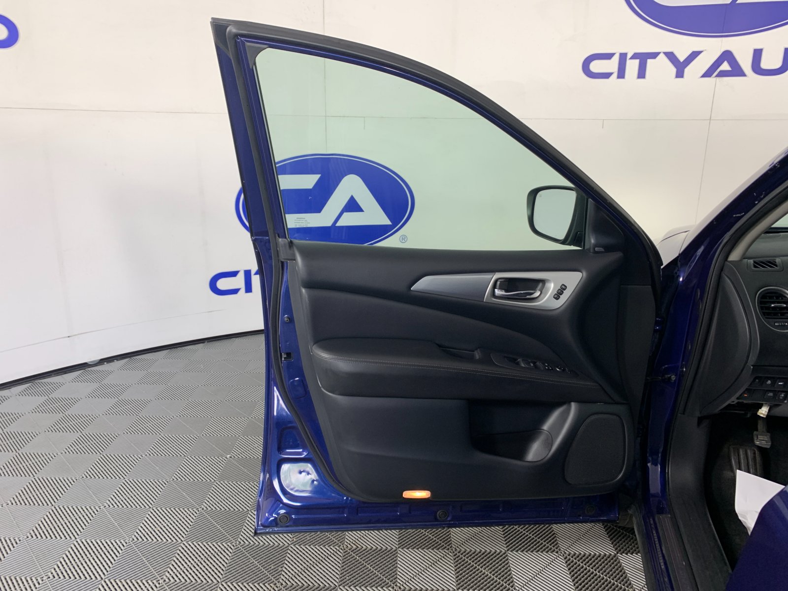 Used 2020 Nissan Pathfinder SUV