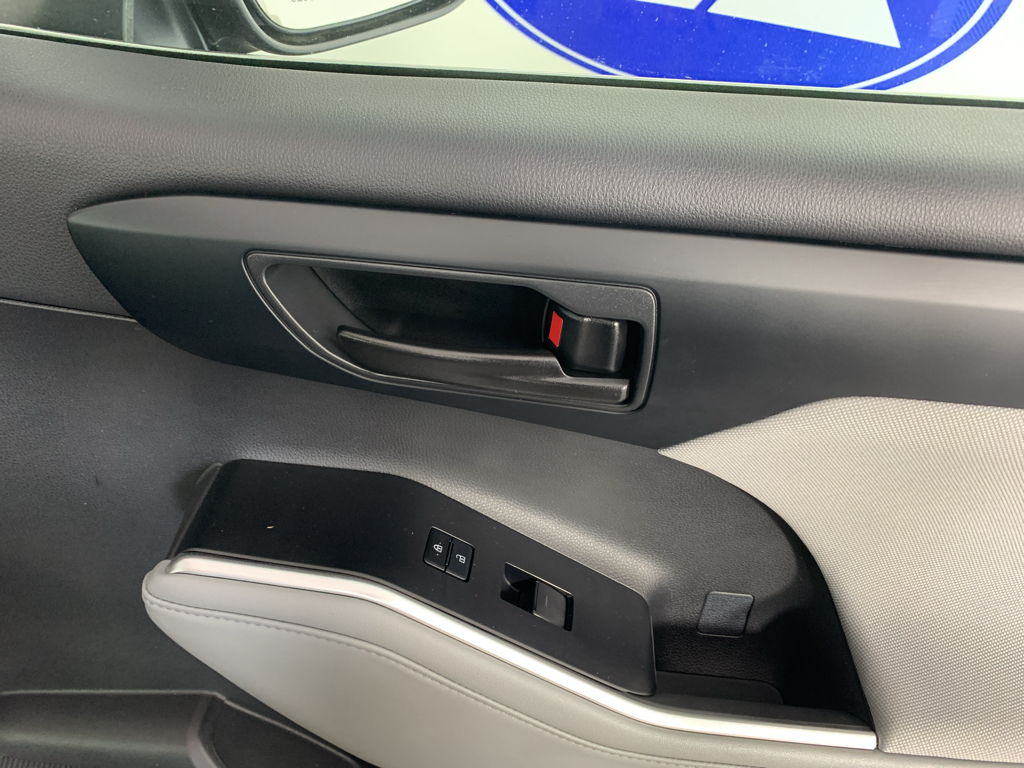Vehicle photo 39