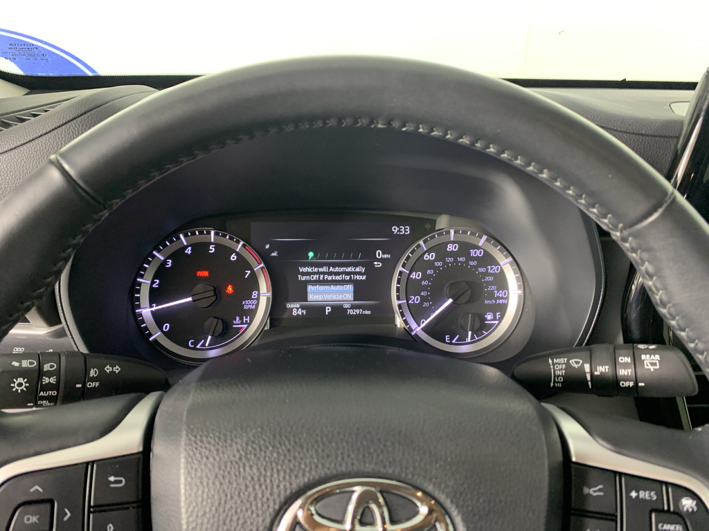Vehicle photo 22