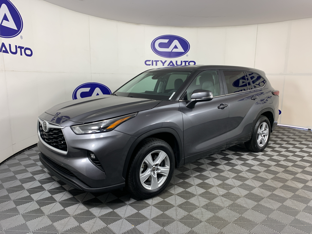 Vehicle photo 7