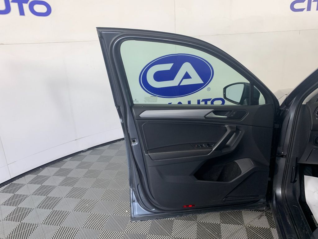 Used 2023 Volkswagen Tiguan SUV