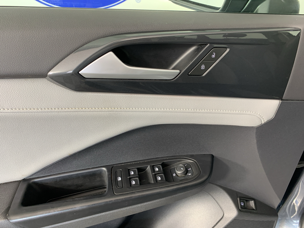 Used 2022 Volkswagen Taos SUV