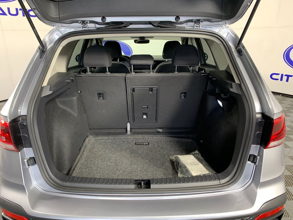 Used 2024 Volkswagen Taos SUV