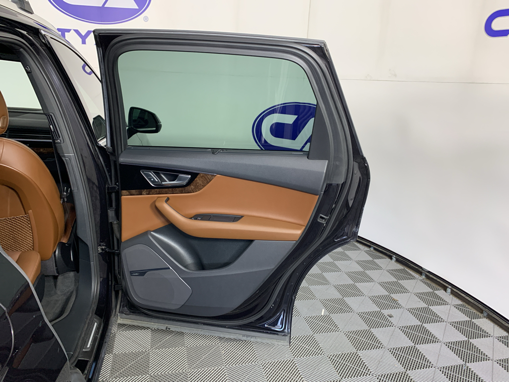 Used 2019 Audi Q7 SUV