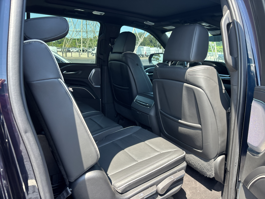 Used 2023 Cadillac Escalade ESV SUV