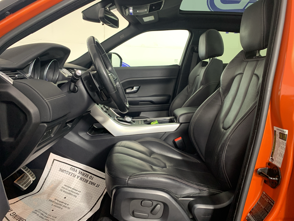 Vehicle photo 15