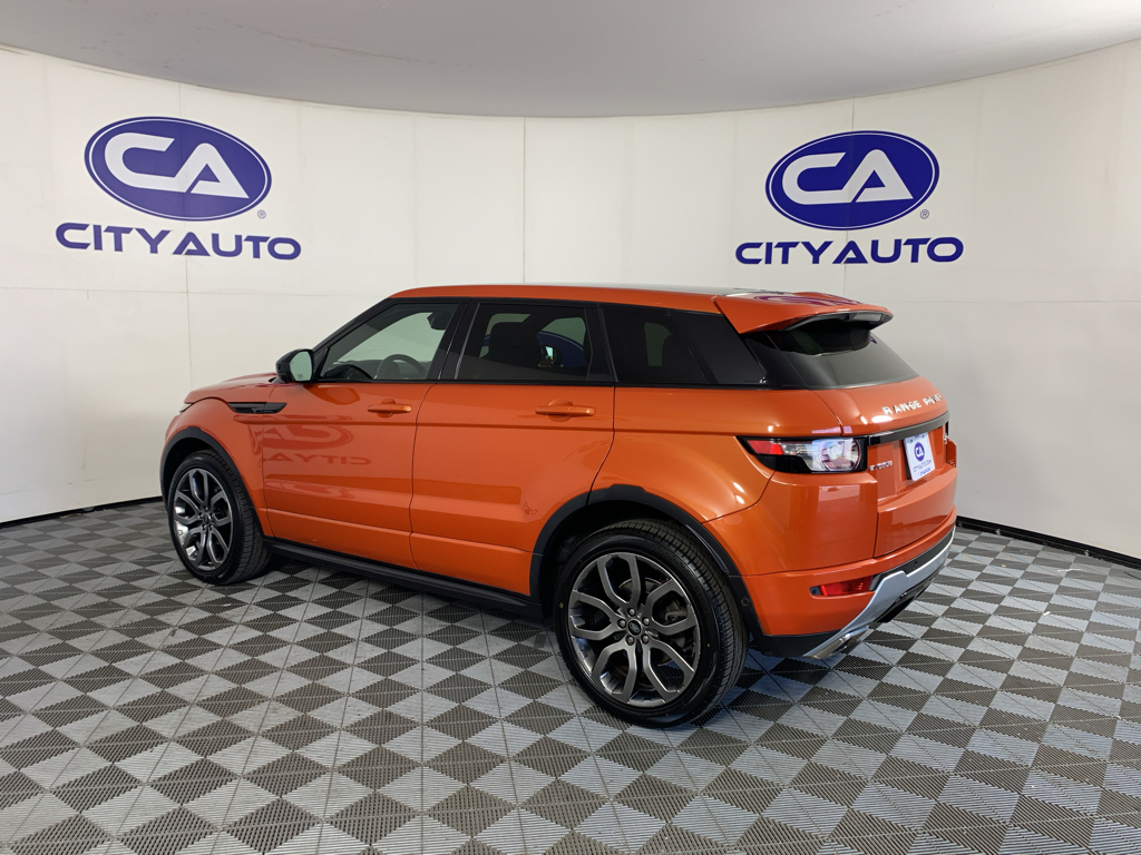 Vehicle photo 5