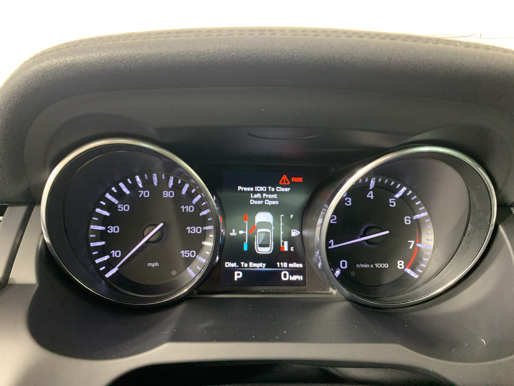 Vehicle photo 22