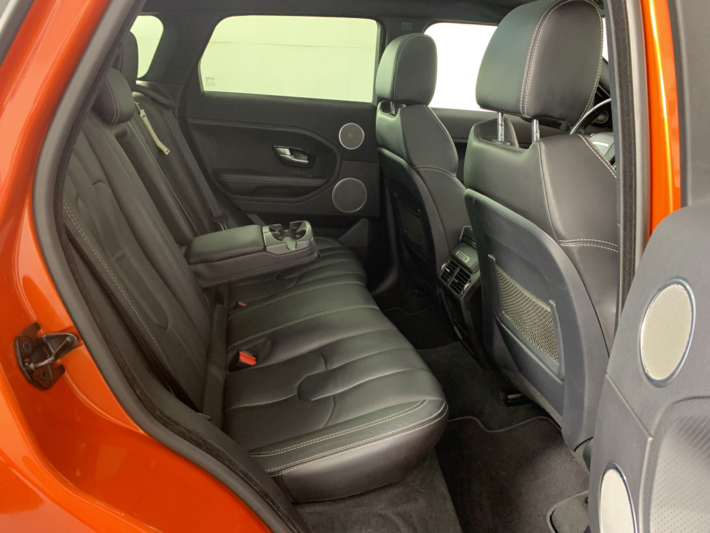 Vehicle photo 38