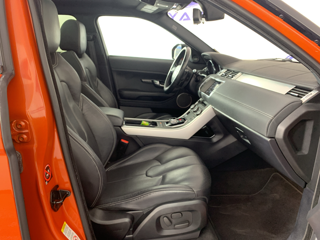 Vehicle photo 41