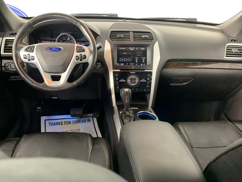 Vehicle photo 33
