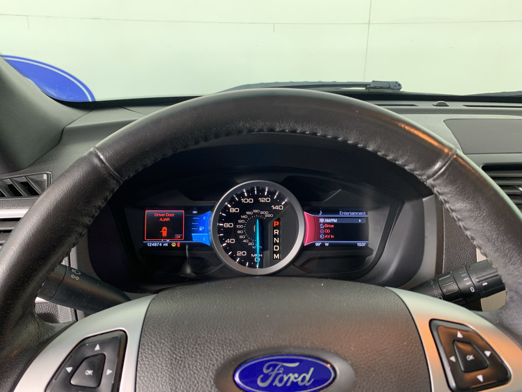 Vehicle photo 22