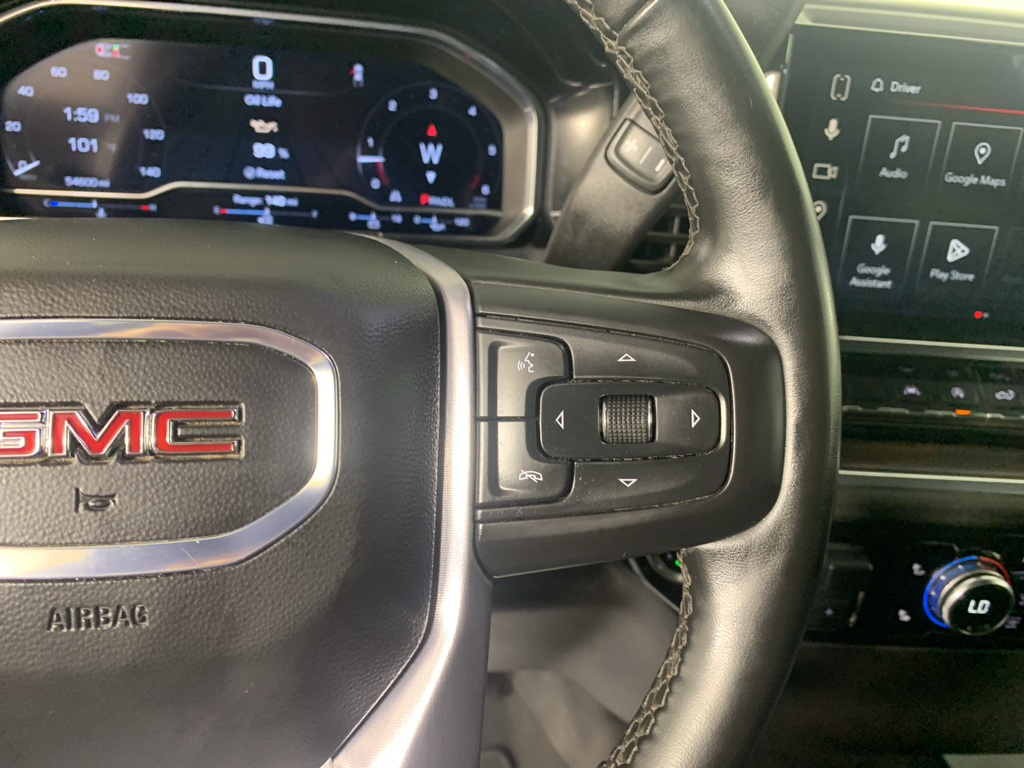 Vehicle photo 18
