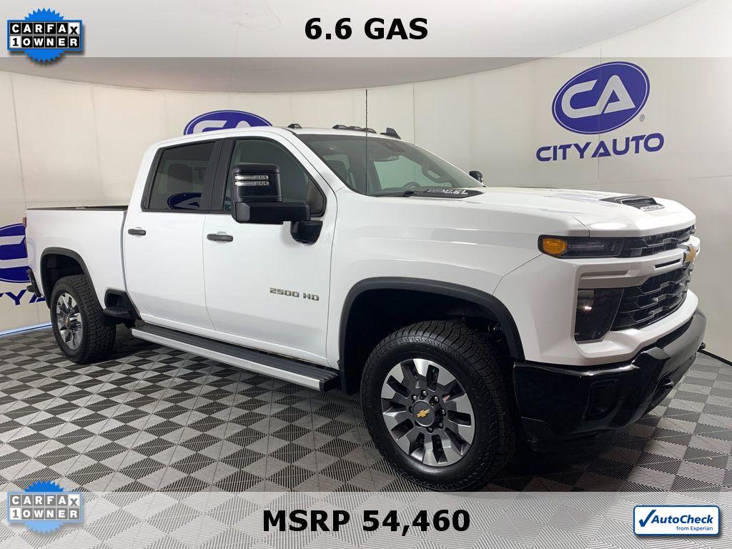 Vehicle photo 1