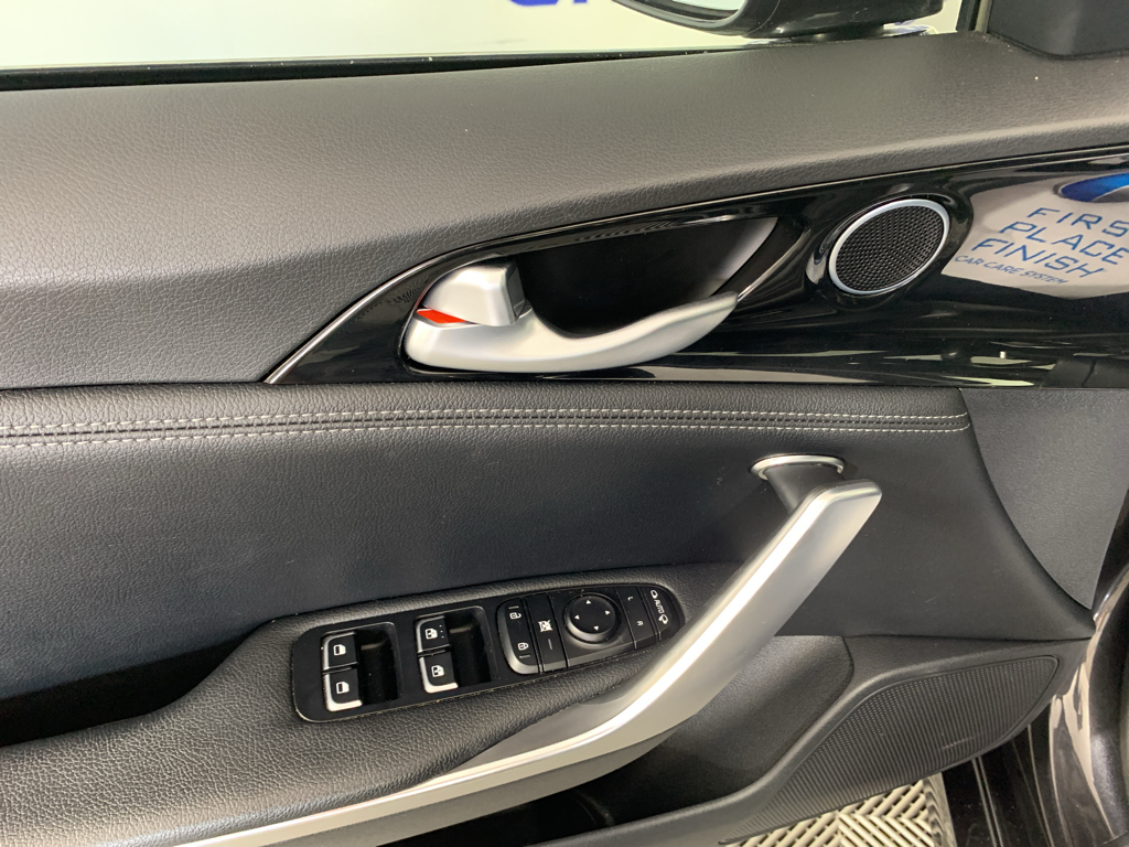 Used 2022 Kia Stinger Sedan