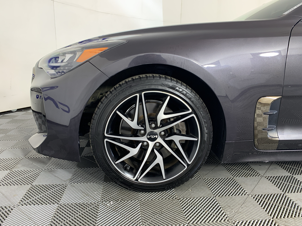 Used 2022 Kia Stinger Sedan