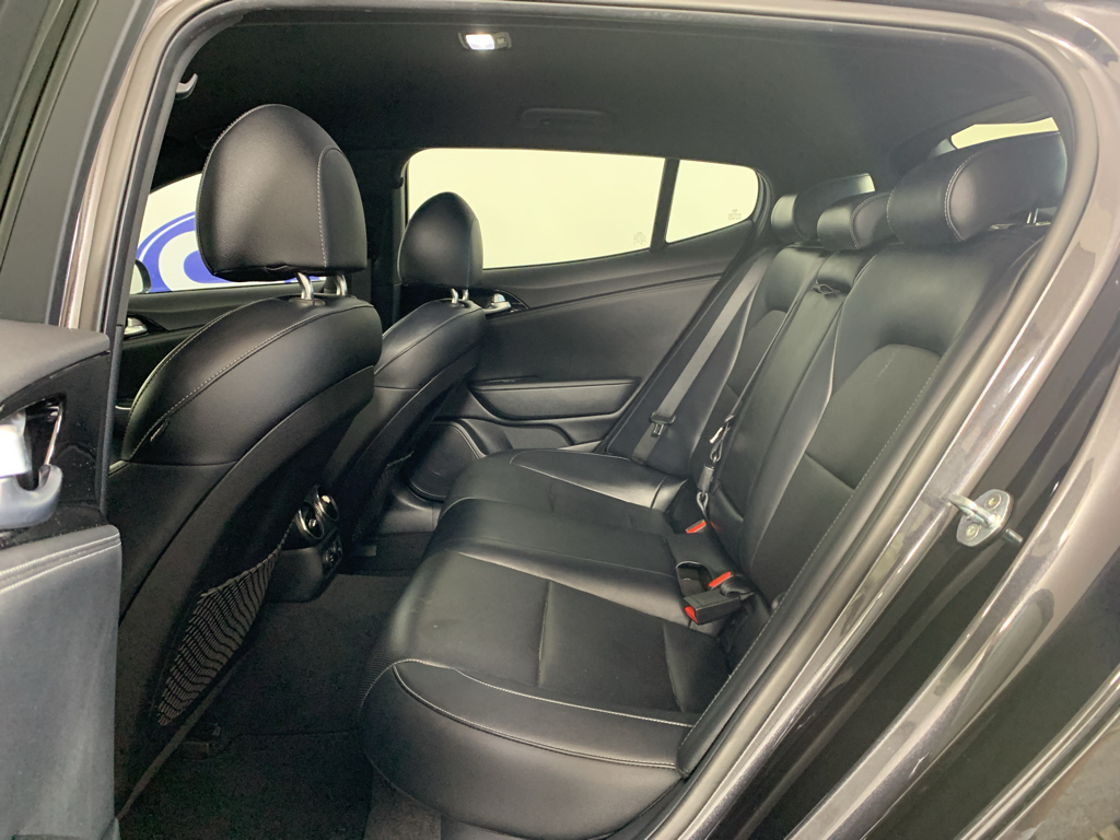Used 2022 Kia Stinger Sedan