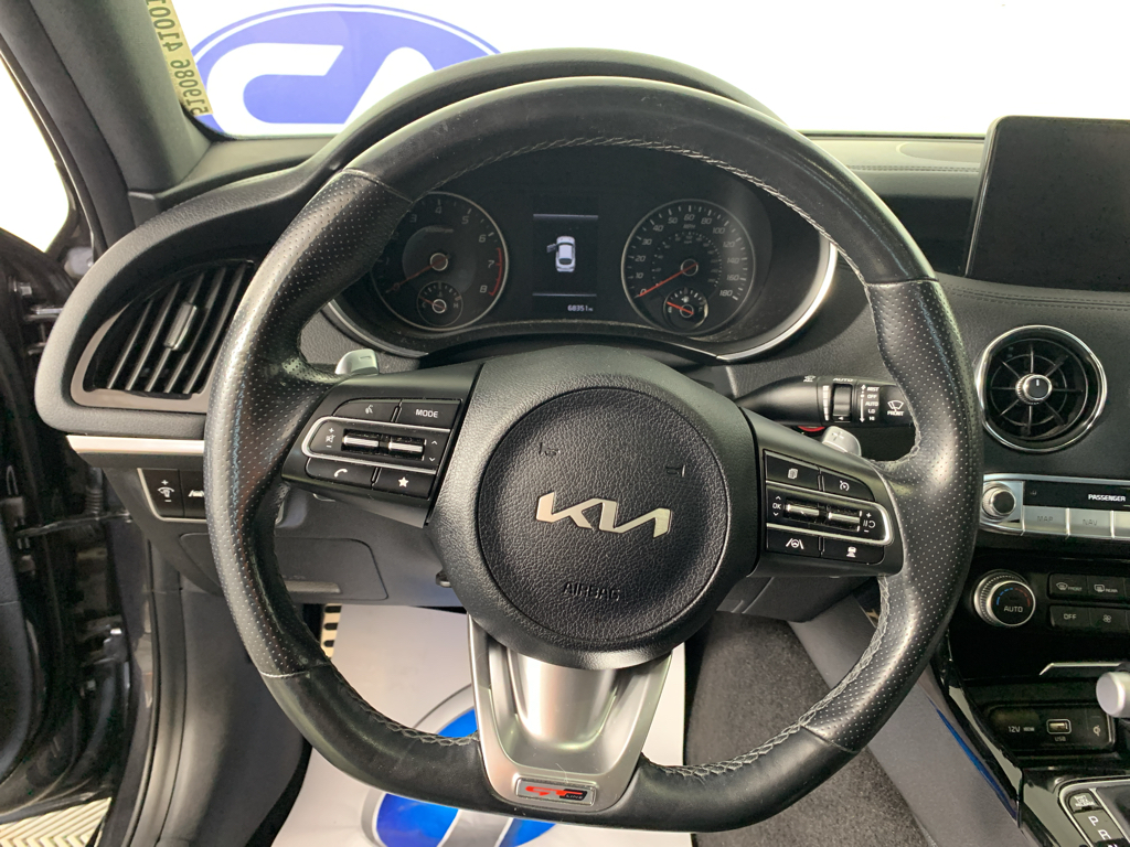 Used 2022 Kia Stinger Sedan