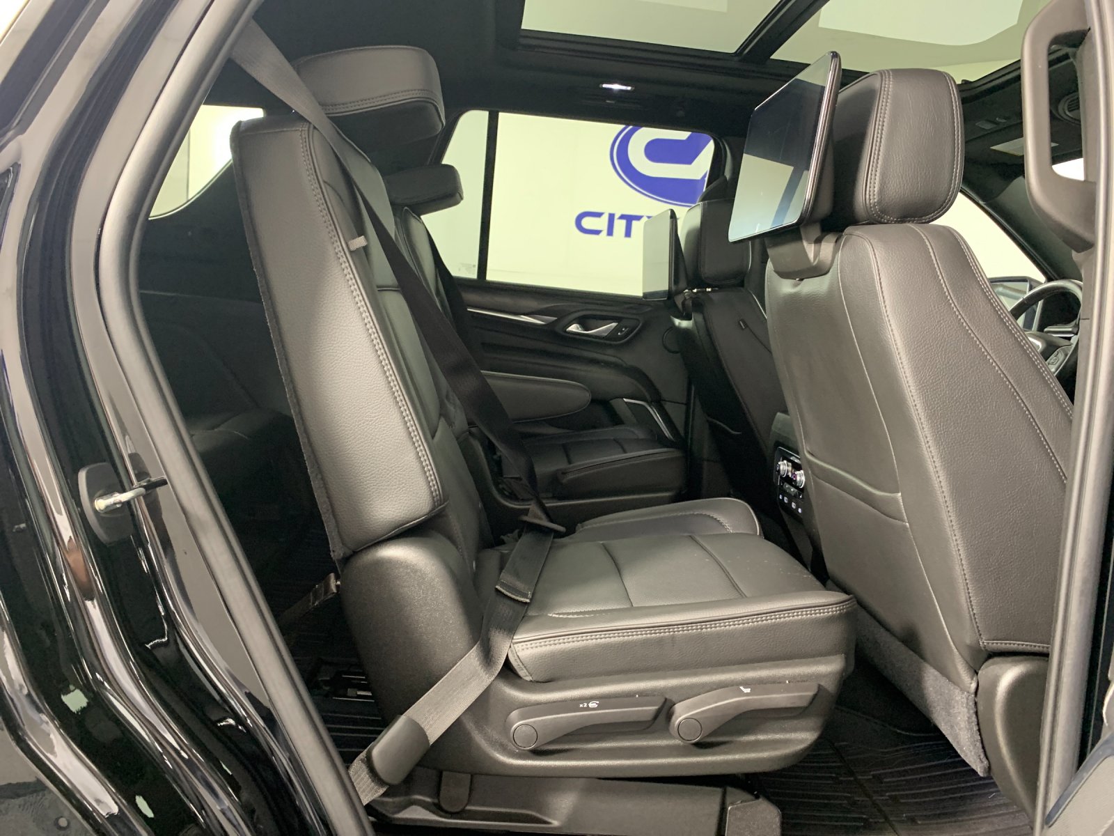 Used 2021 GMC Yukon SUV