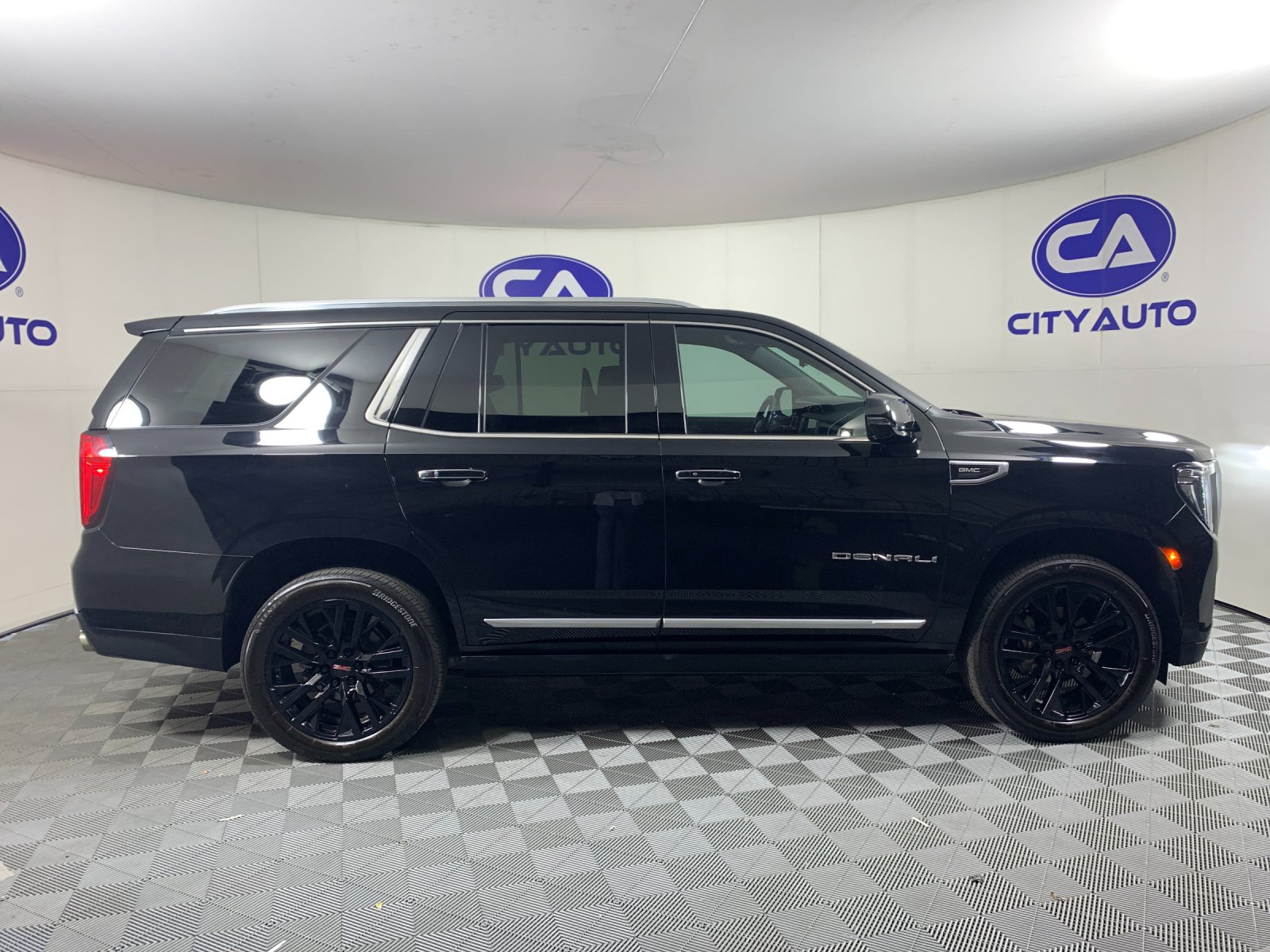 Used 2021 GMC Yukon SUV