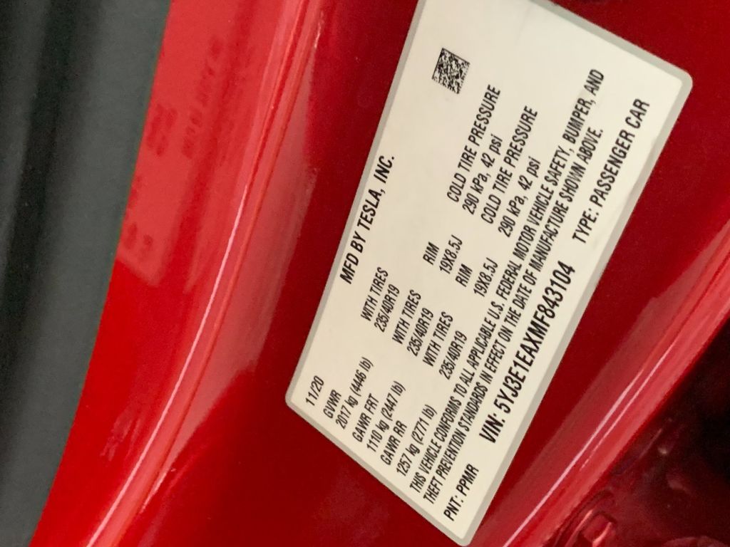 Vehicle photo 12
