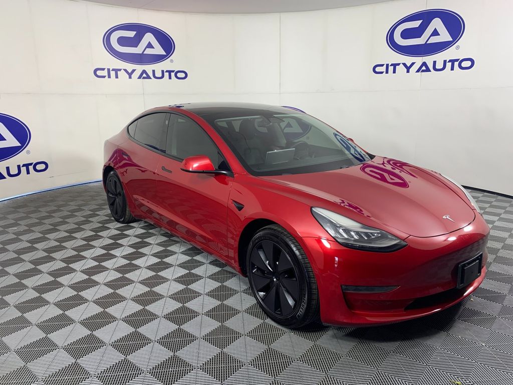 Vehicle photo 1