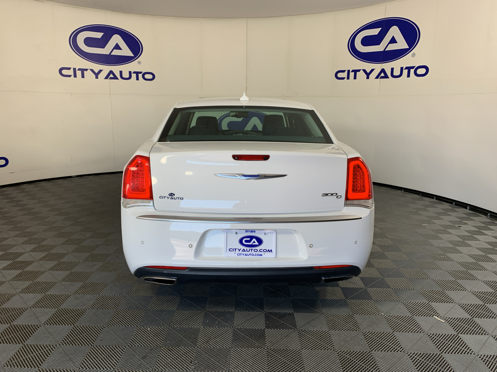 Used 2018 Chrysler 300C Sedan