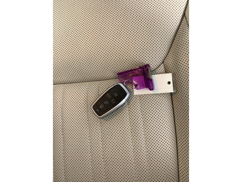 Used 2018 Chrysler 300C Sedan