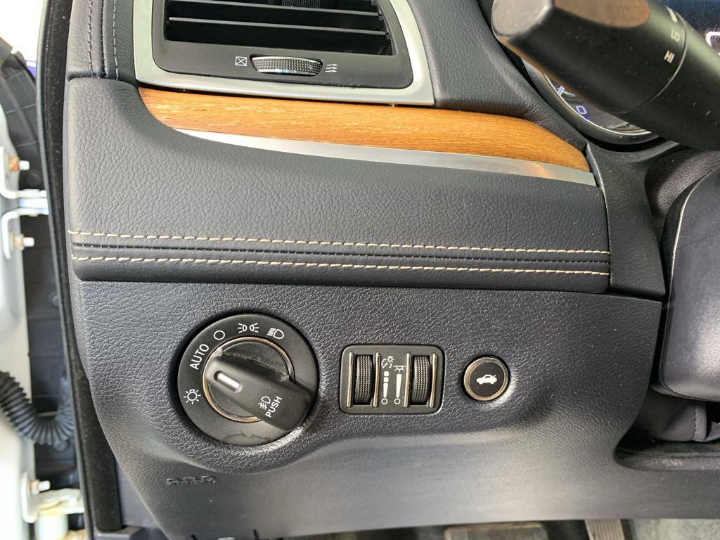 Used 2018 Chrysler 300C Sedan