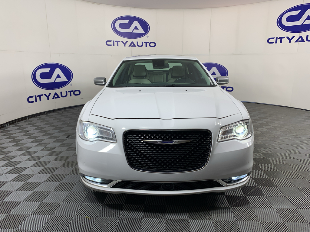 Used 2018 Chrysler 300C Sedan