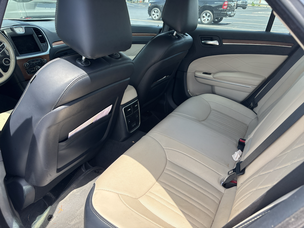 Used 2018 Chrysler 300C Sedan