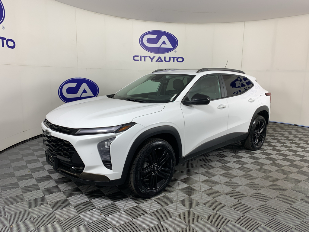 Vehicle photo 7