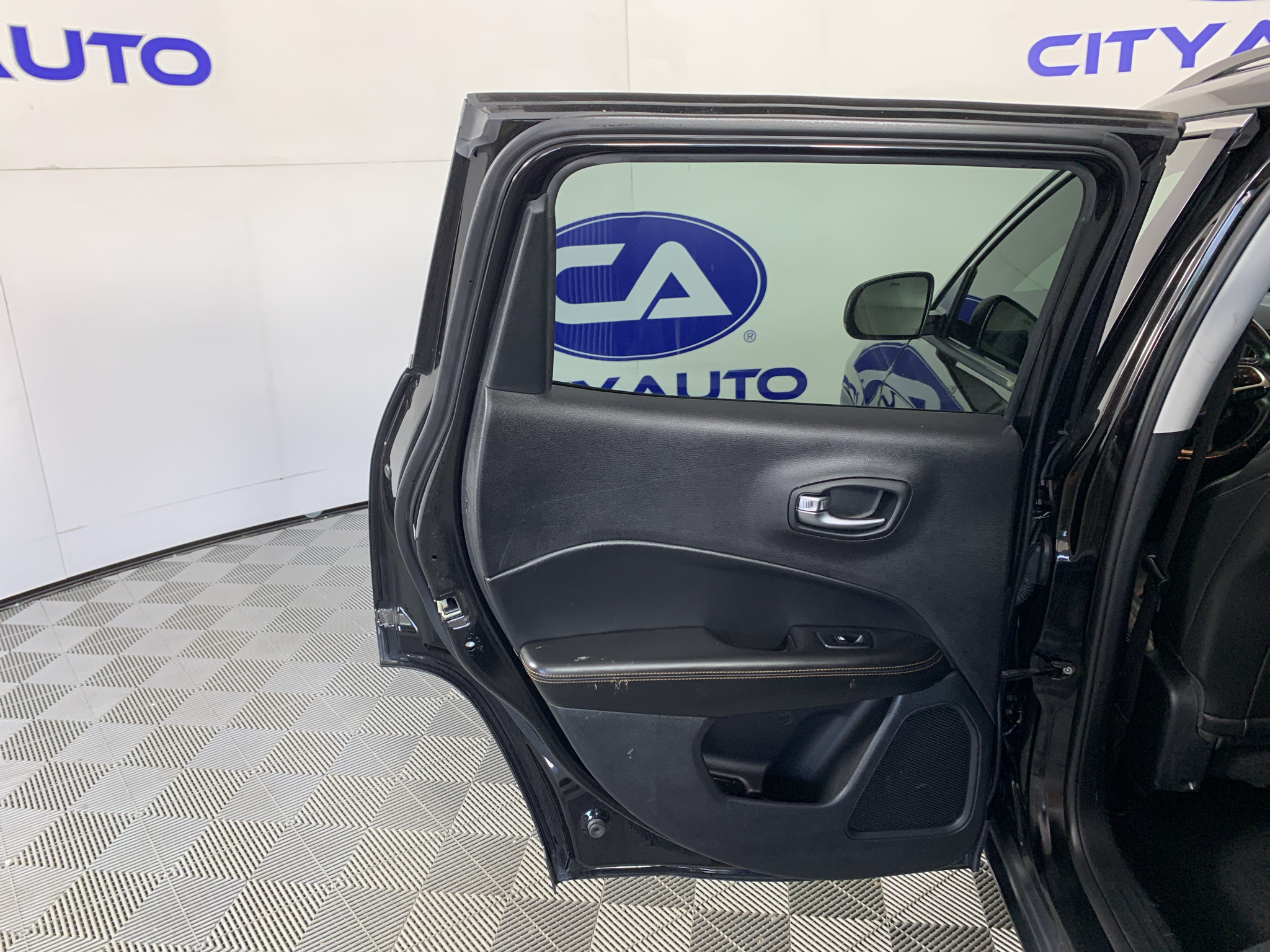 Used 2018 Jeep Compass SUV