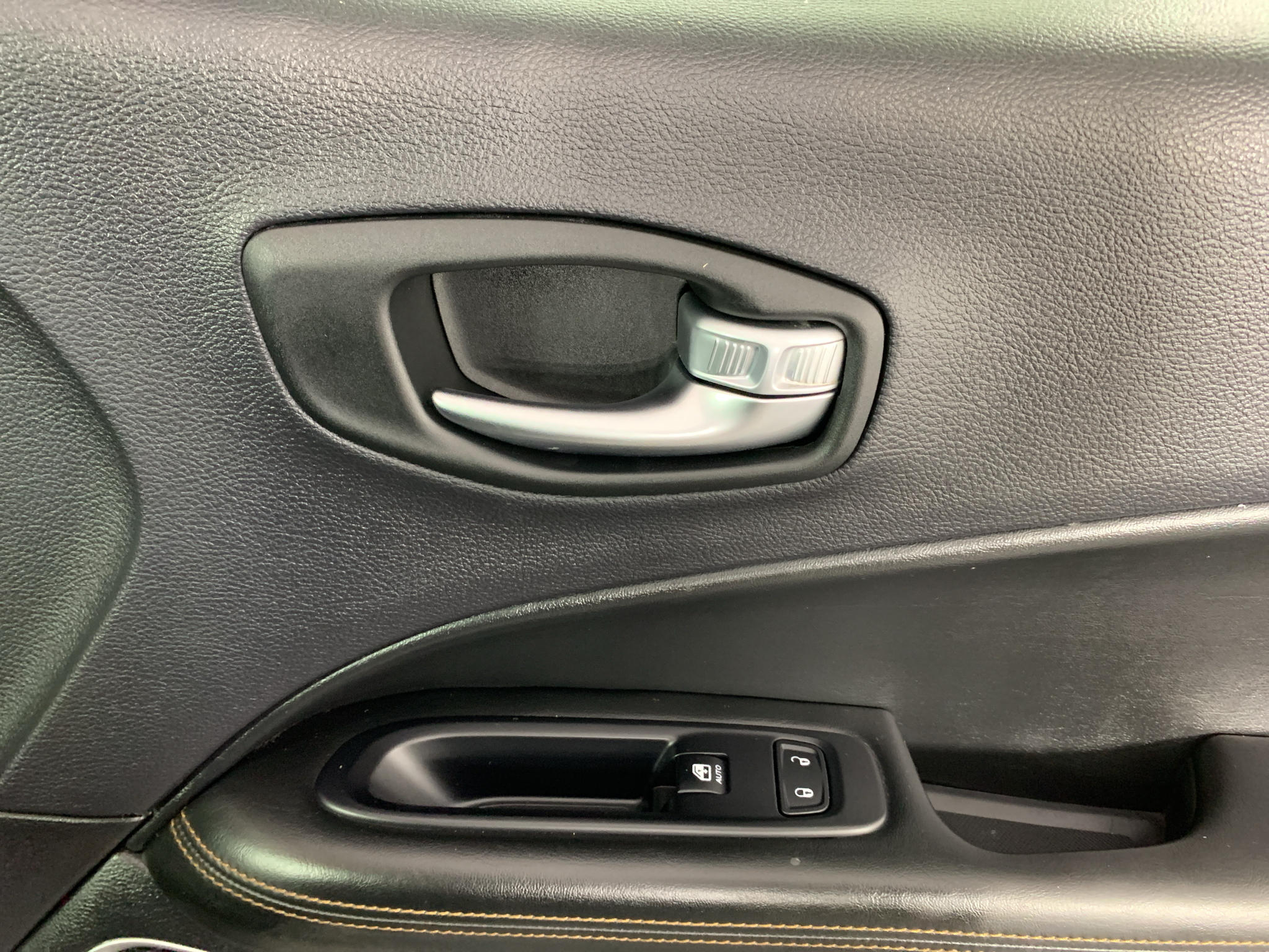 Used 2018 Jeep Compass SUV