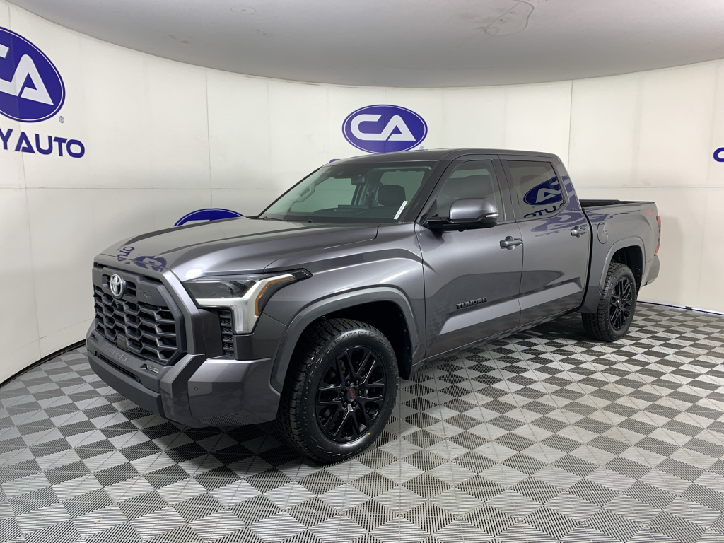 Vehicle photo 6