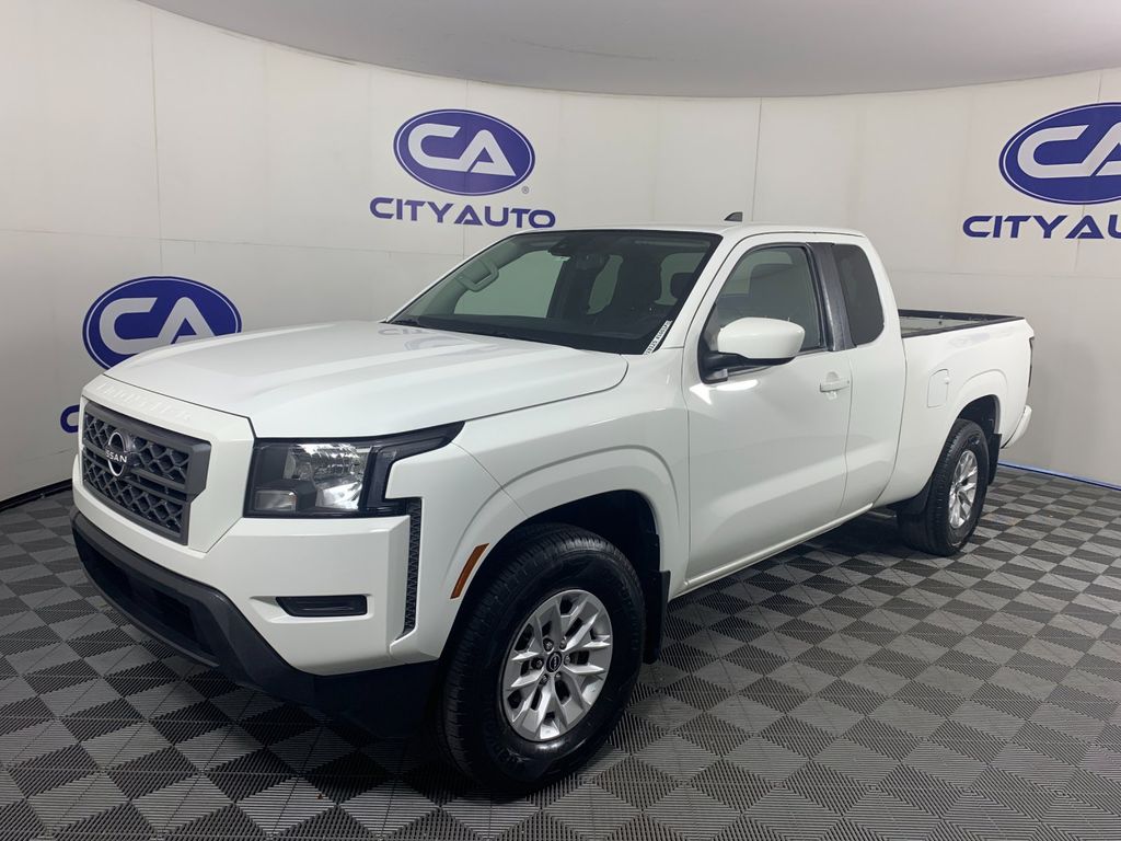 Vehicle photo 6