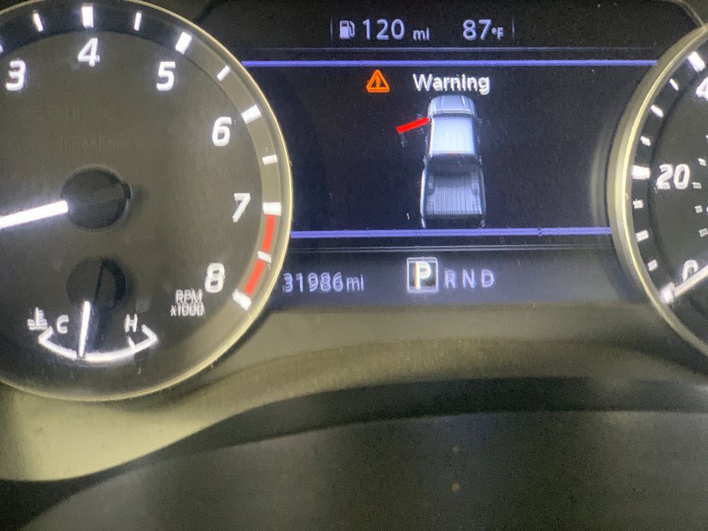 Vehicle photo 22